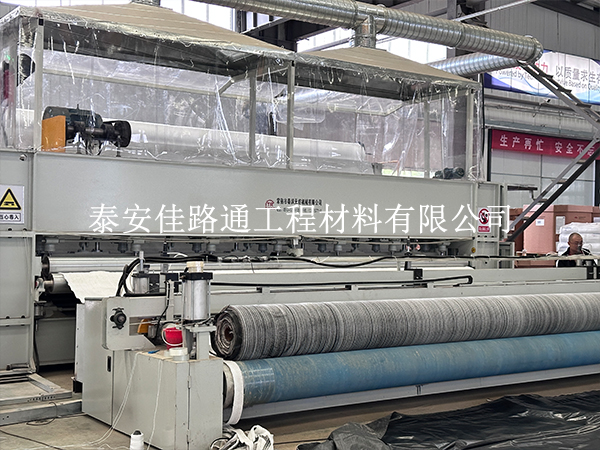 人工湖膨潤土防水毯接縫總漏？這些處理技巧要掌握